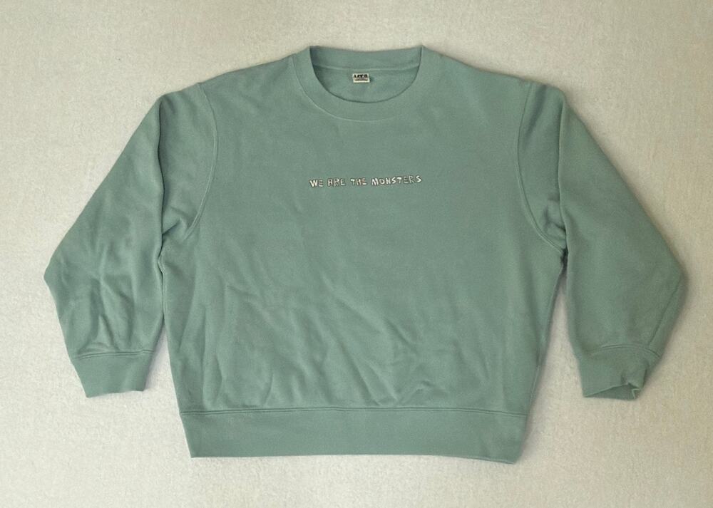 Uniqlo UT Labubu The Monsters Sweatshirt Kids 9-10 Sage Green Pop Mart Graphic